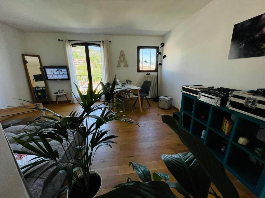 Superbe Appartement Sur Vence Kültér fotó